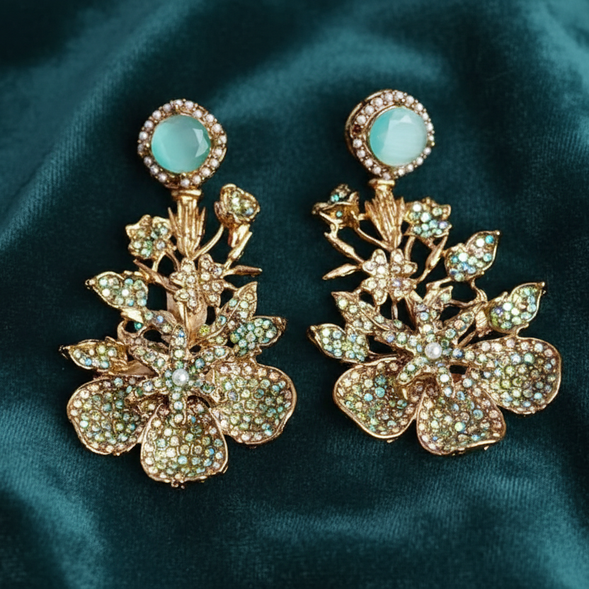 PJ-144 - Mist Green Diamonds Flower Vintage Gold - Earring