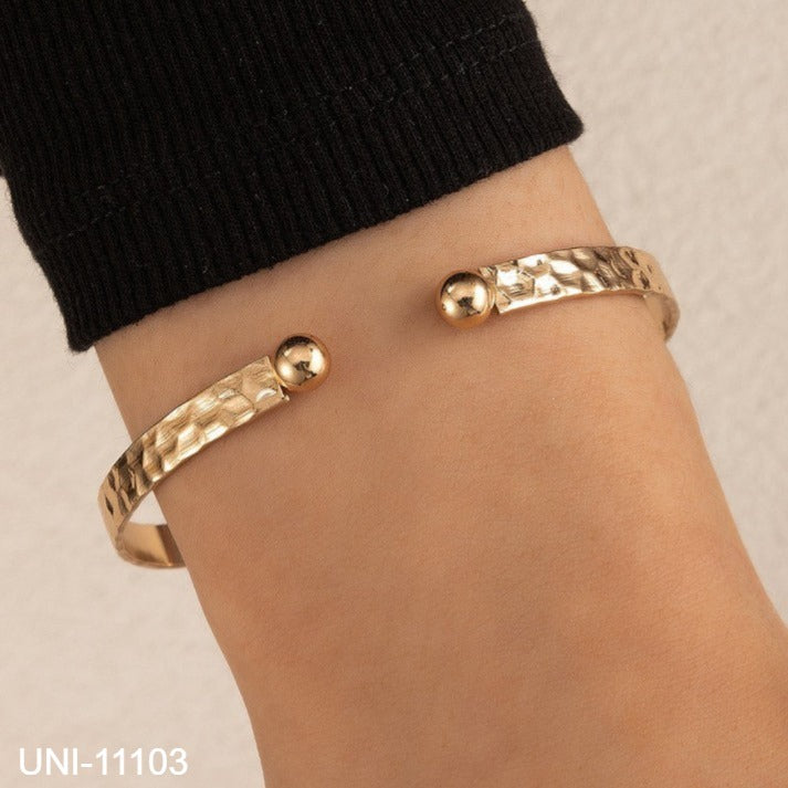 UNI-11103 - Foiled Gold Bangle - Bracelet