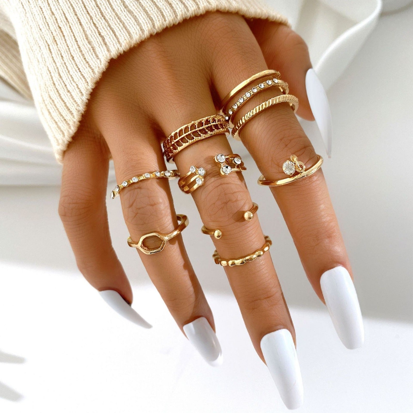 UNI-10168-13 - Classy Gold - Ring Set Of 8