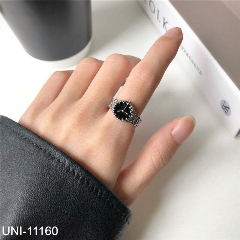 UNI-11160 -Retro Clock - Ring