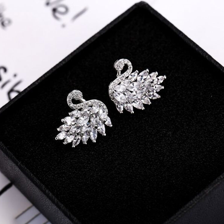 UNI-10345 - Crystal White Flamingo  - Earring