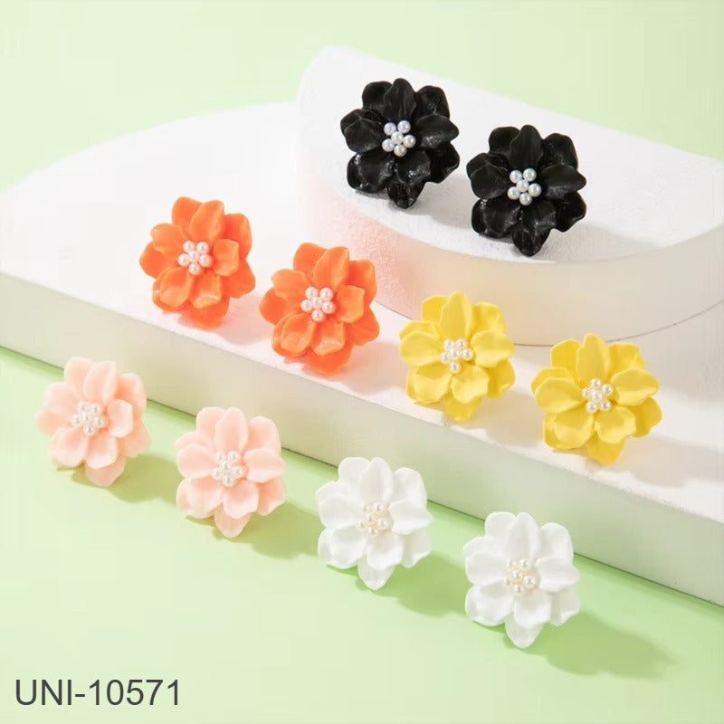 UNI-10571  - Pearly Flower - Earring
