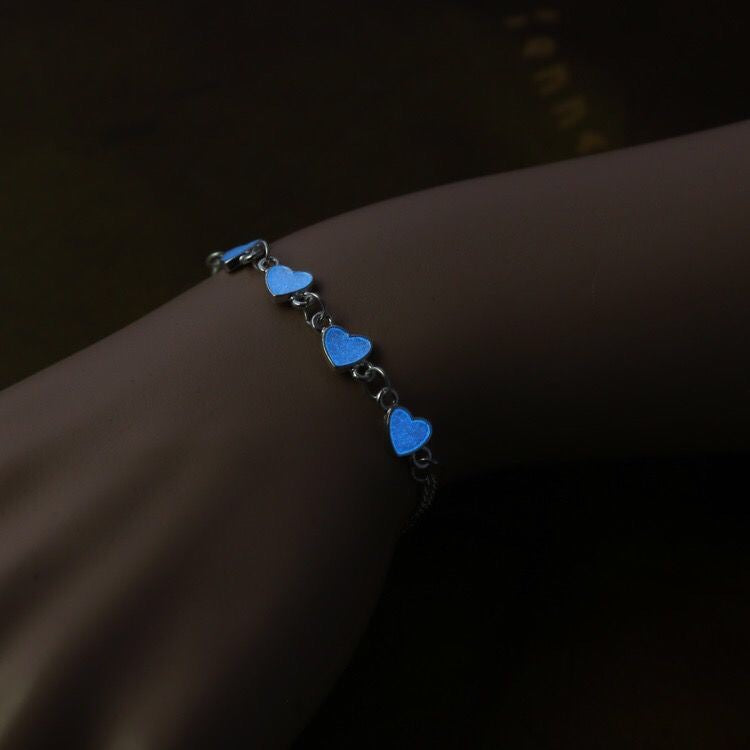 UNI-11178 - Glow In The Dark Heart  - Bracelet
