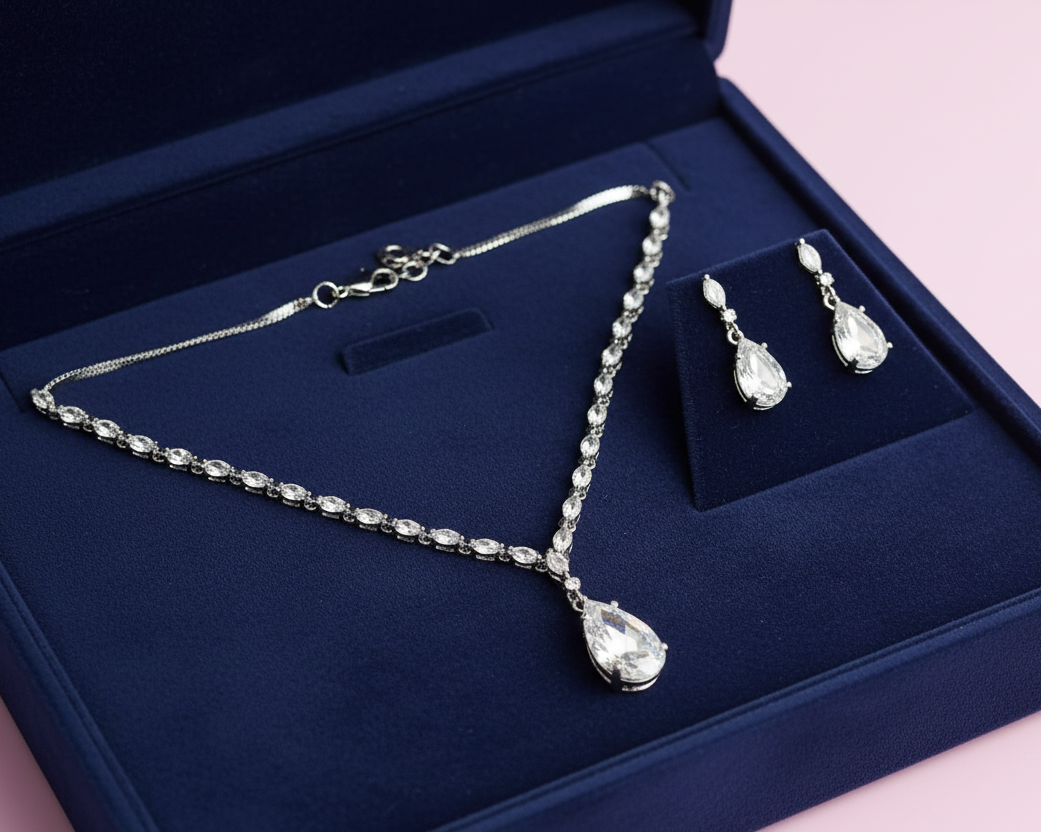 PJ-134  - Crystal White Natural Stone Rain Drop Diamonds Silver - Jewelry Set Of 2