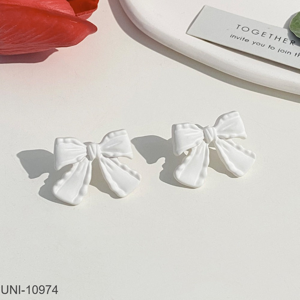UNI-10974 - White Bow  - Earring