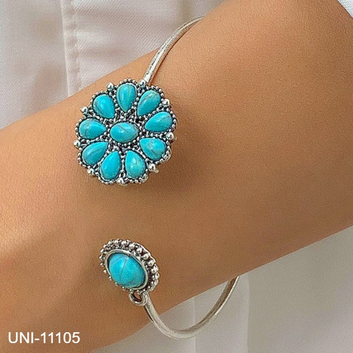 UNI-11105 - Turquoise Stone Silver Bangle - Bracelet