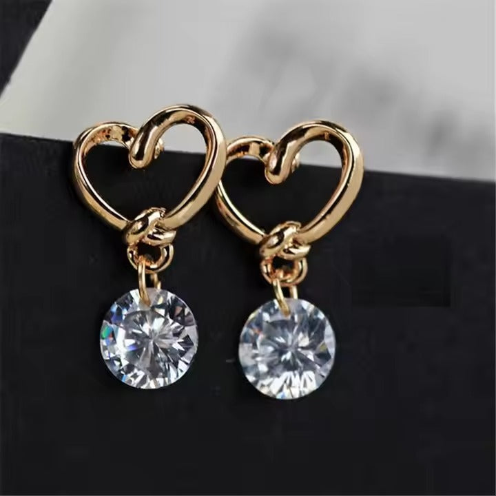 UNI-10475 - Gold  Heart & Diamond - Earring