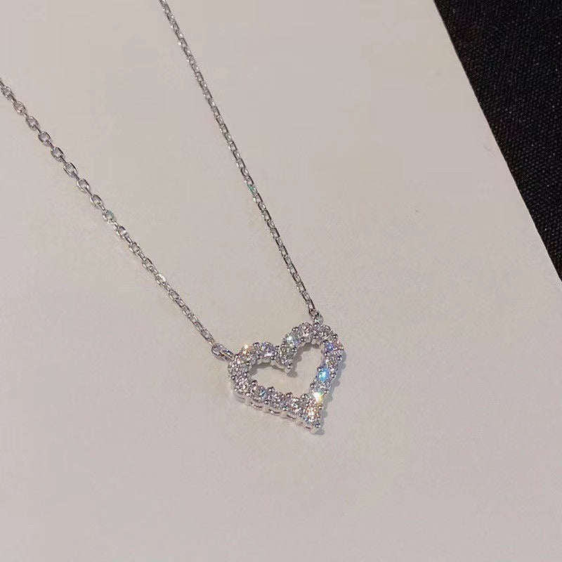 UNI-10638 - Silver Heart - Necklace