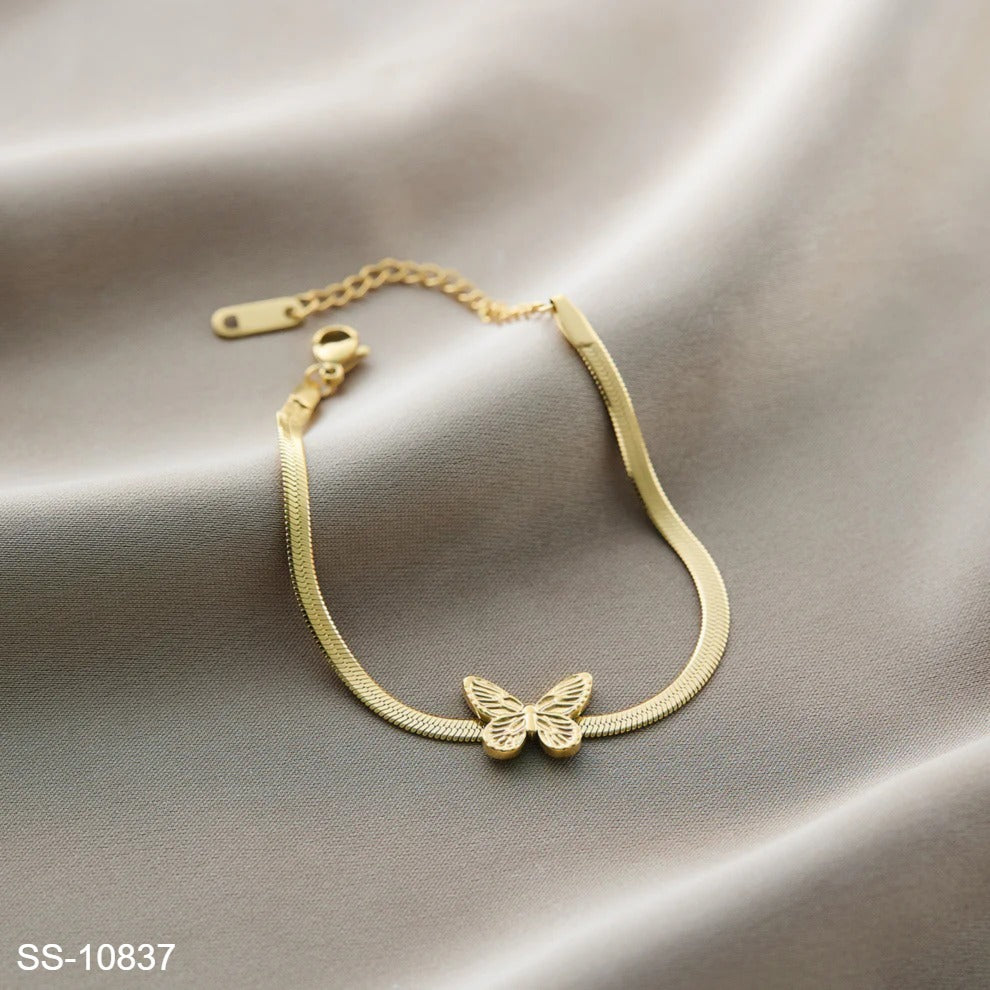 SS-10837 - Gold Butterfly   - Bracelet