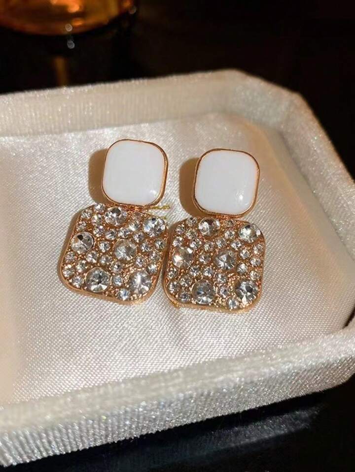 UNI-10222-1 - White Diamond Gold  - Earring