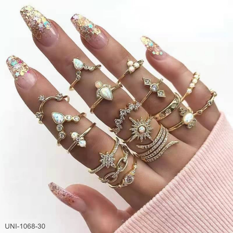 UNI-10168-30 - Sparkle Stone Gold Foiled - Ring Set Of 17