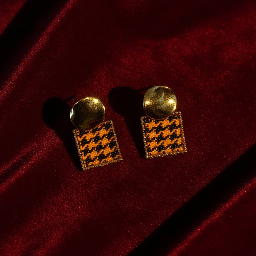UNI-10967- Checkered Gold  - Earring