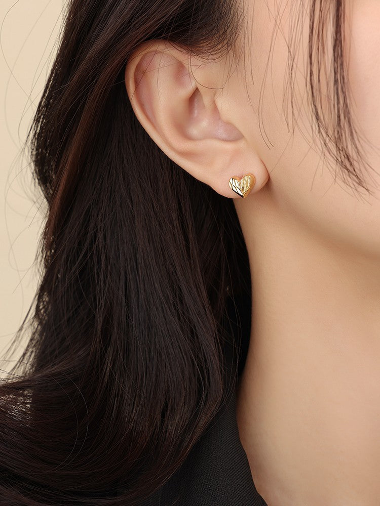 UNI-10375 - Foiled Heart Gold  - Earring
