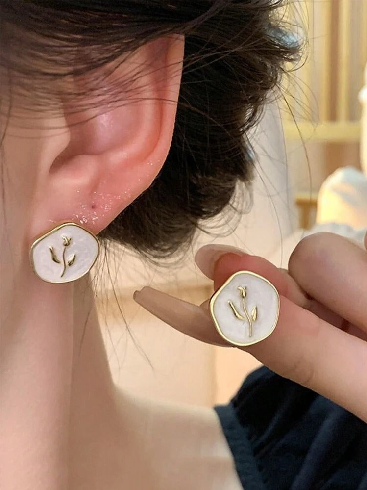 UNI-10333-2 - Gold Tulip - Earring
