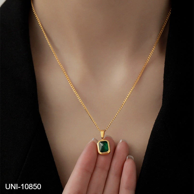 UNI-10850 - Green Gem Gold - Necklace