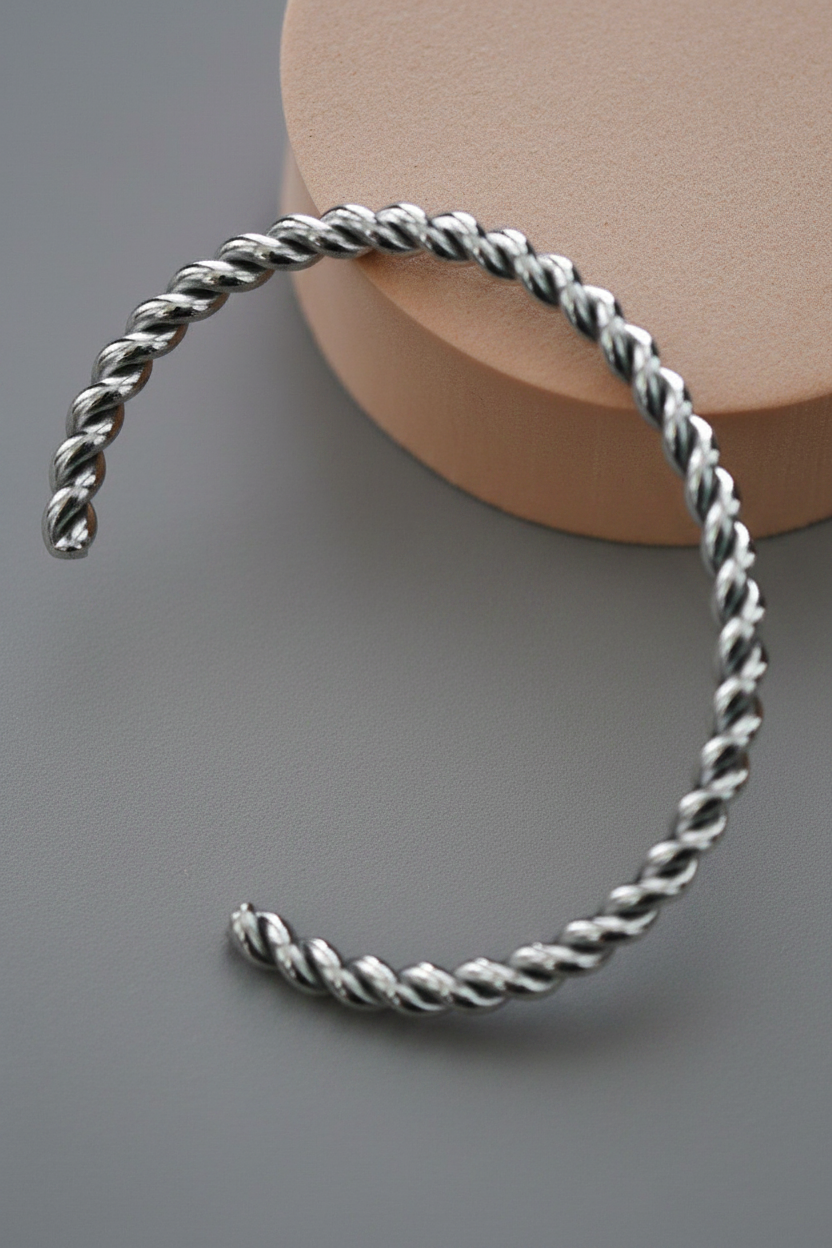 UNI-10636-12 - Silver Twisted Bangle - Bracelet