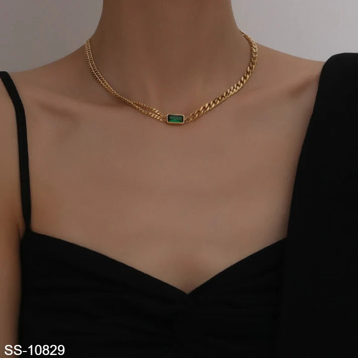 SS-10829 - Emerald Gem Choker Chain Gold - Necklace