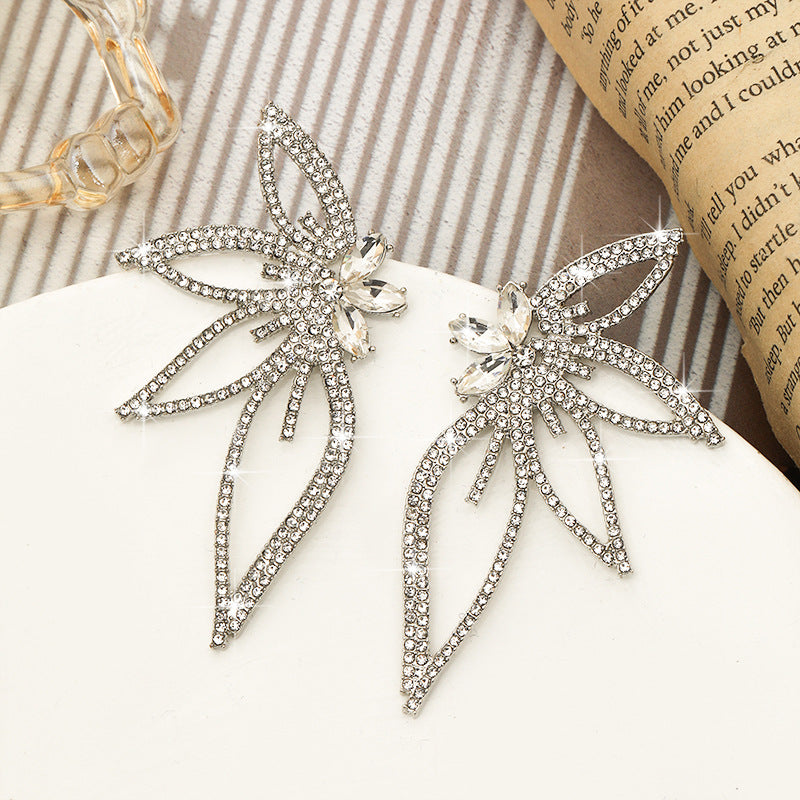 UNI-10330 - Blinky Butterfly Diamonds  - Earring