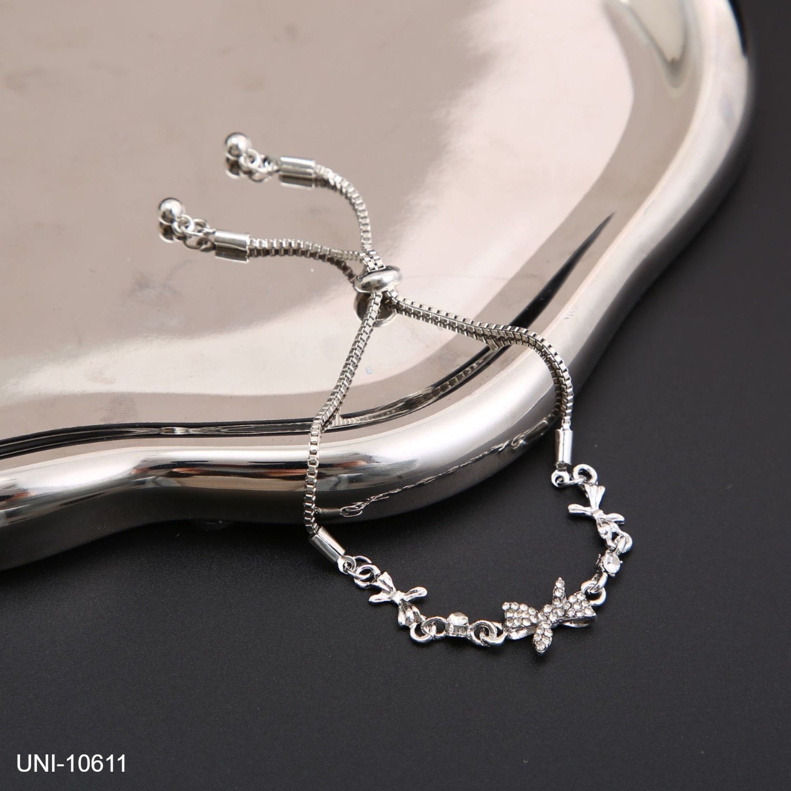 UNI-10611 - Flash Bow - Bracelet