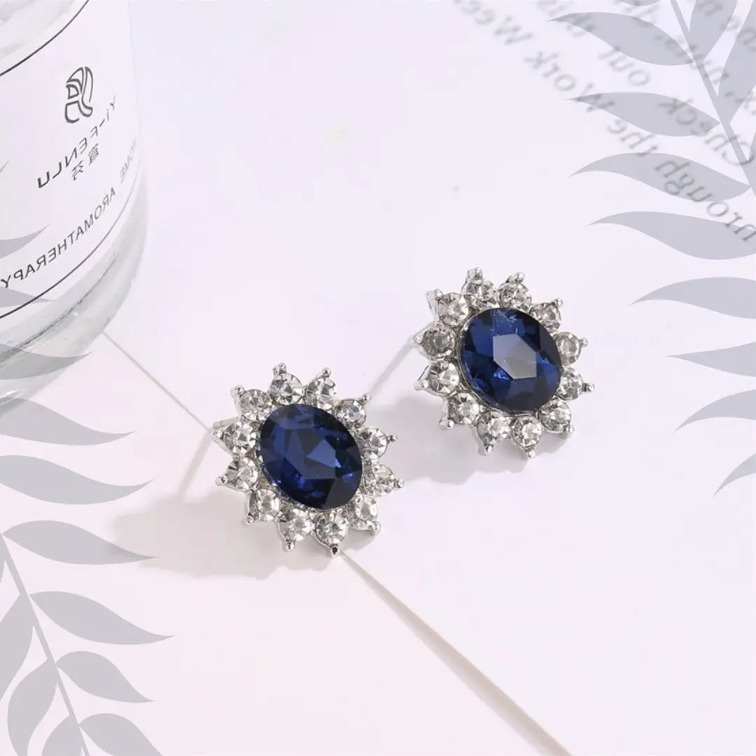 UNI-10445-1 - Crystal Diamond  Silver - Earring