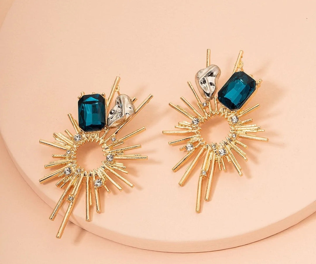 UNI-11600 - Blue Gem Elegant Foiled Flower - Earring