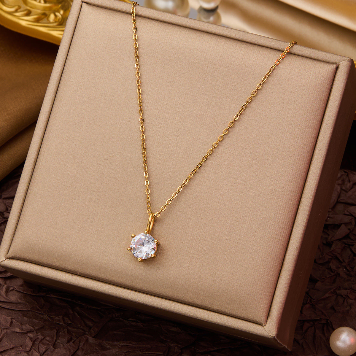 SS-10807 - Crystal Diamond - Necklace