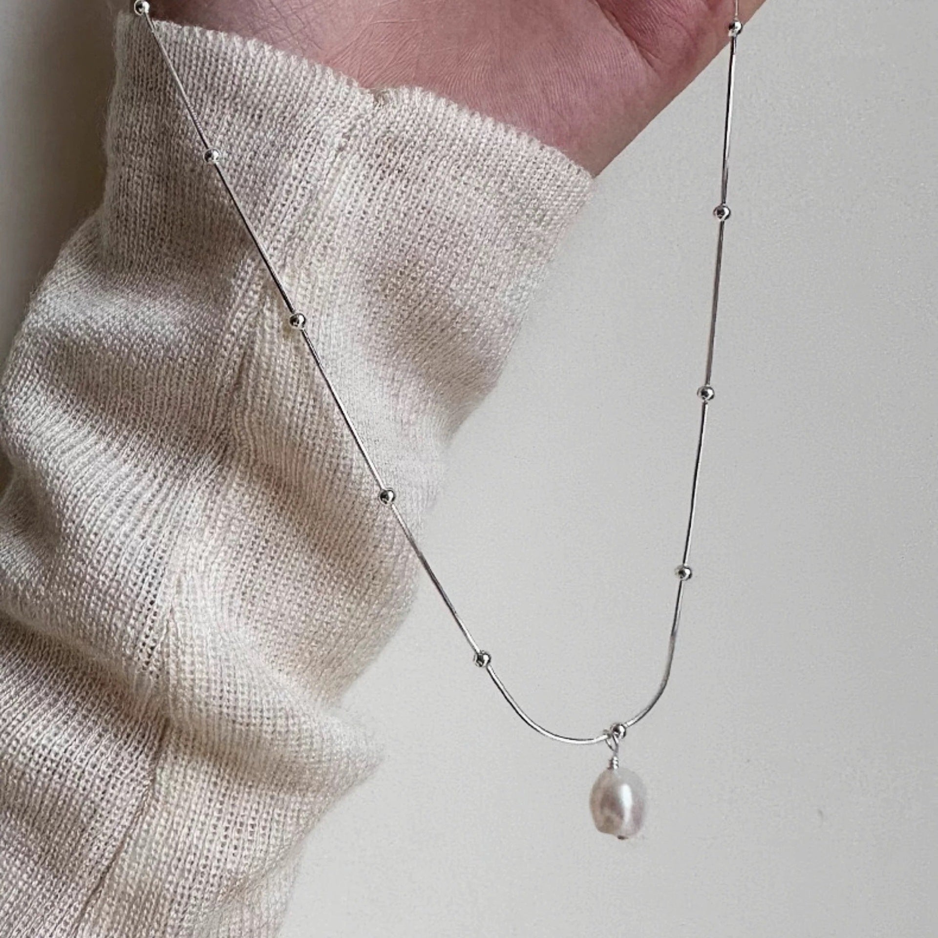 UNI-11994- Pearl & Silver Chain  - Necklace