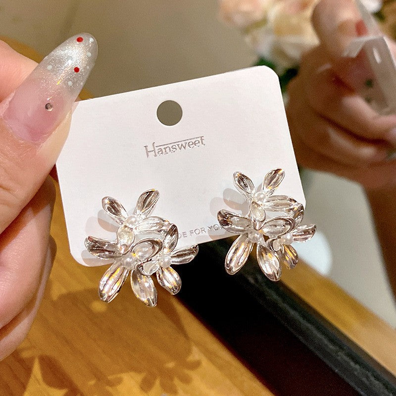 UNI-10895-1 - Silver Flower - Earring