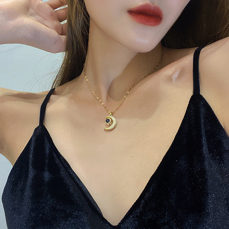 UNI-11032 - Gold Moon  - Necklace Style 2