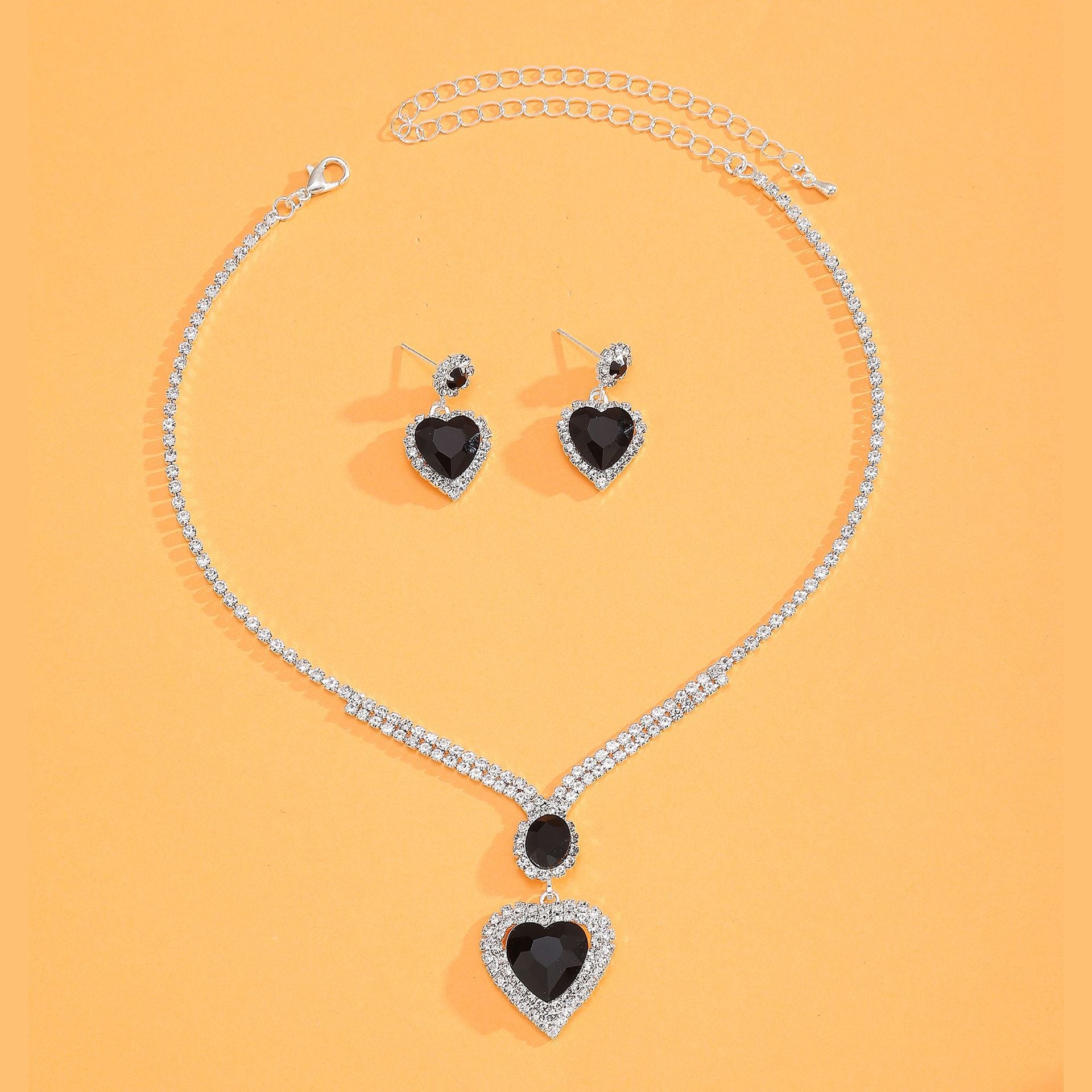 UNI-11945 - Black Heart Diamonds Silver - Jewelry Set