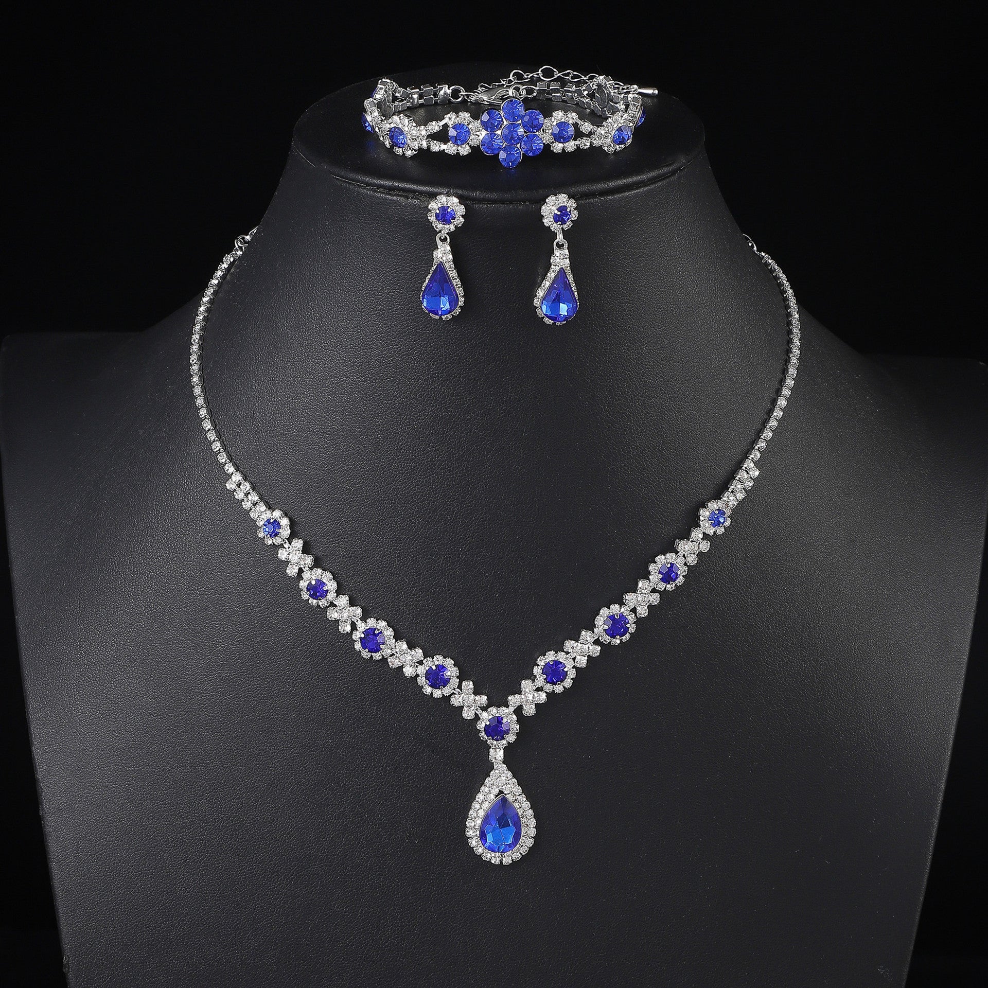 UNI-11938 - Premium Teardrop Blue Diamonds Silver - Jewelry Set Of 3