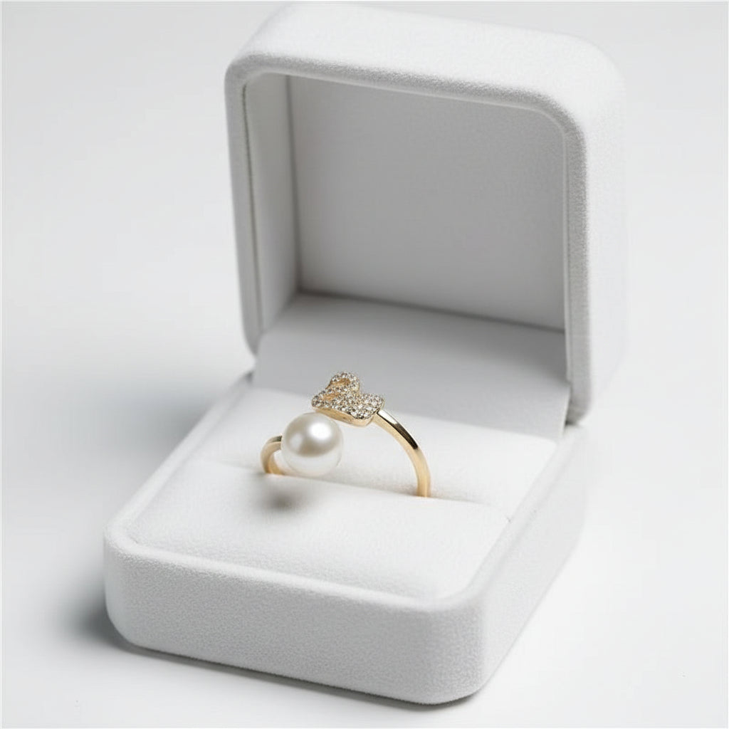 UNI-11018-3 -   Pearly Swan Gold- Ring