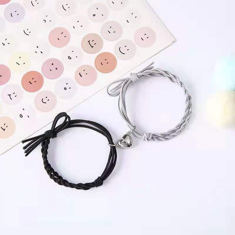 UNI-11755 - Black & Grey Magnetic Heart - Bracelet Set