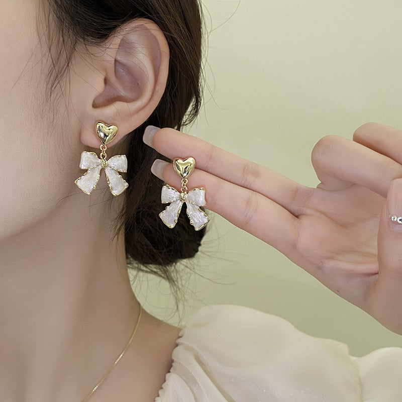 UNI-10903 - Fancy Gold Glam Bow - Earring