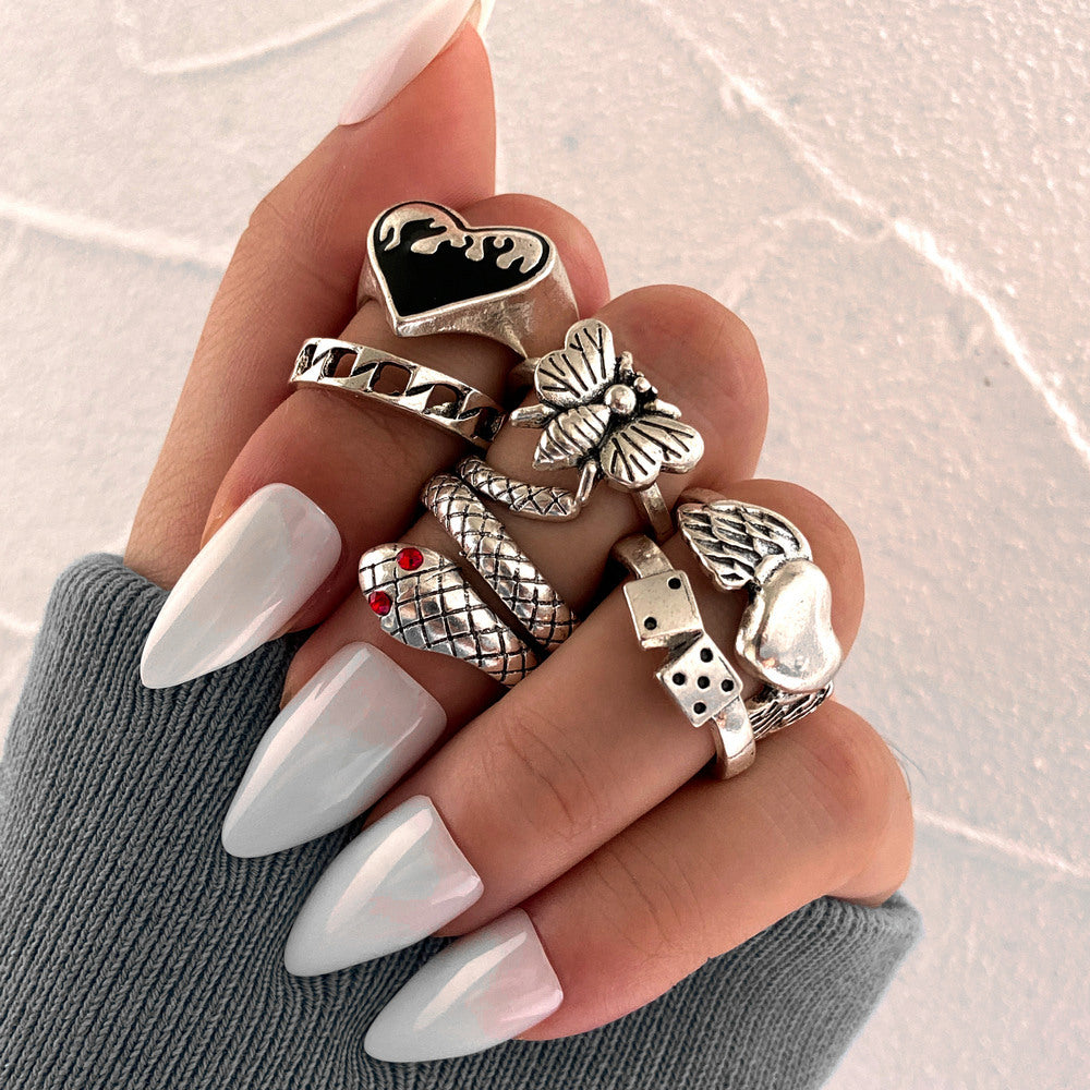 UNI-10660-2 - Vintage Silver - Ring Set Of 6