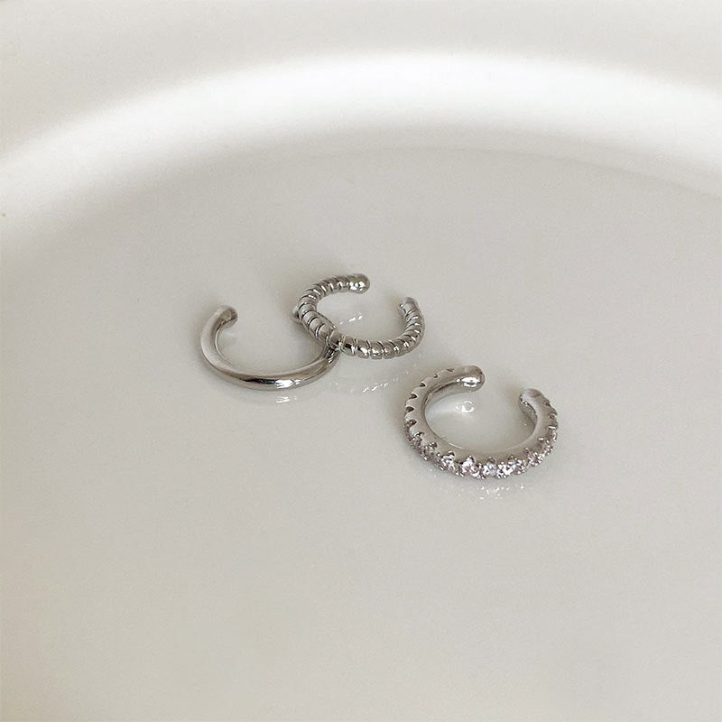 UNI-11338 - Fancy Silver Ear Cuff  - Earring Set Of 3