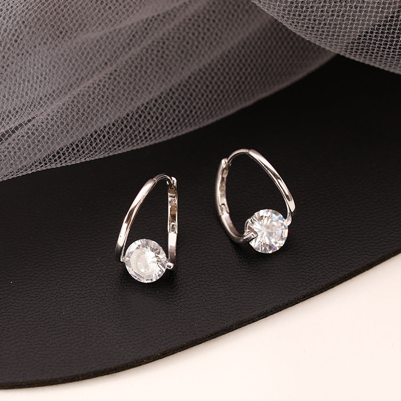 UNI-12256 - Crystal Diamond Silver - Earring