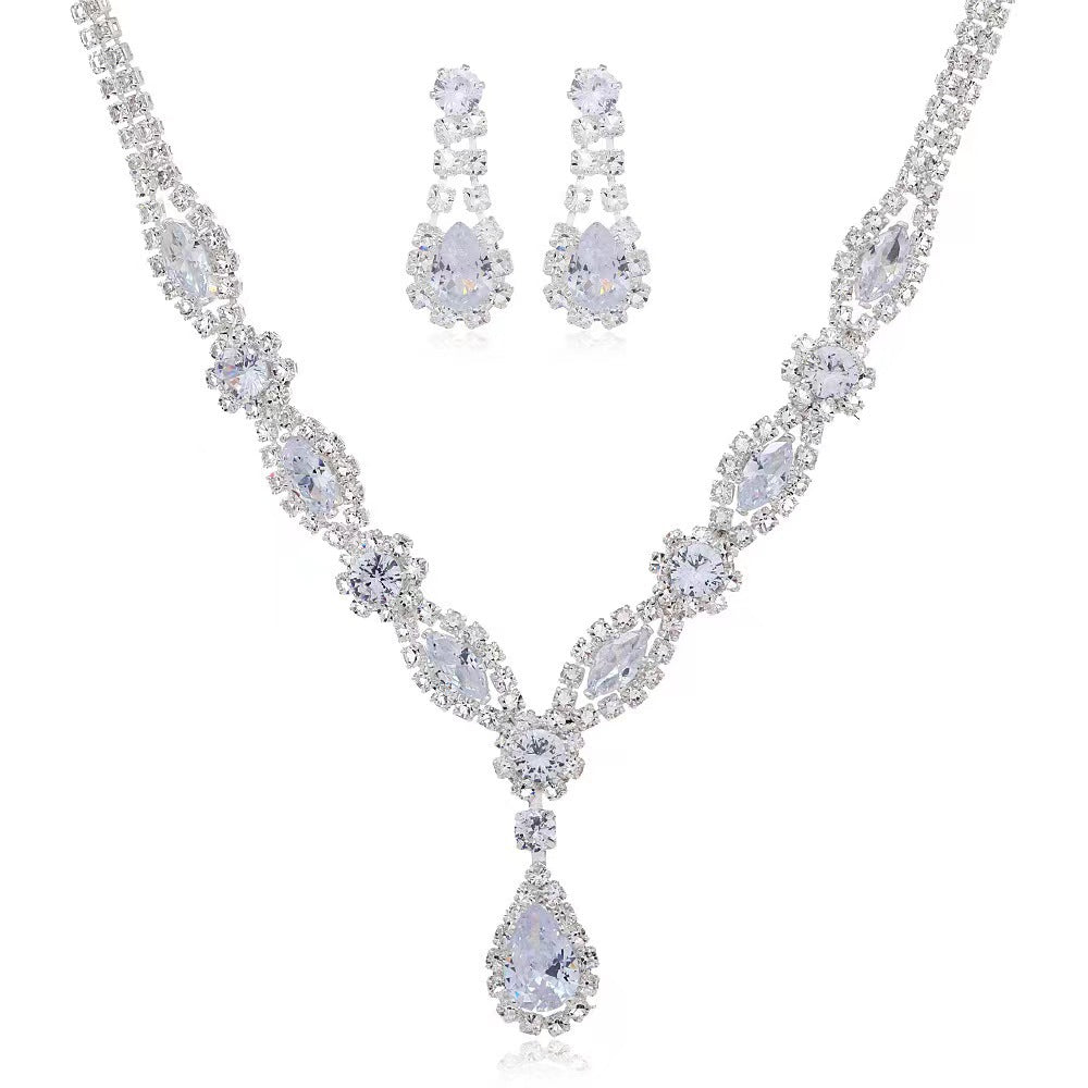 UNI-11936 - Fancy Crystal White Diamonds Silver - Jewelry Set Of 2
