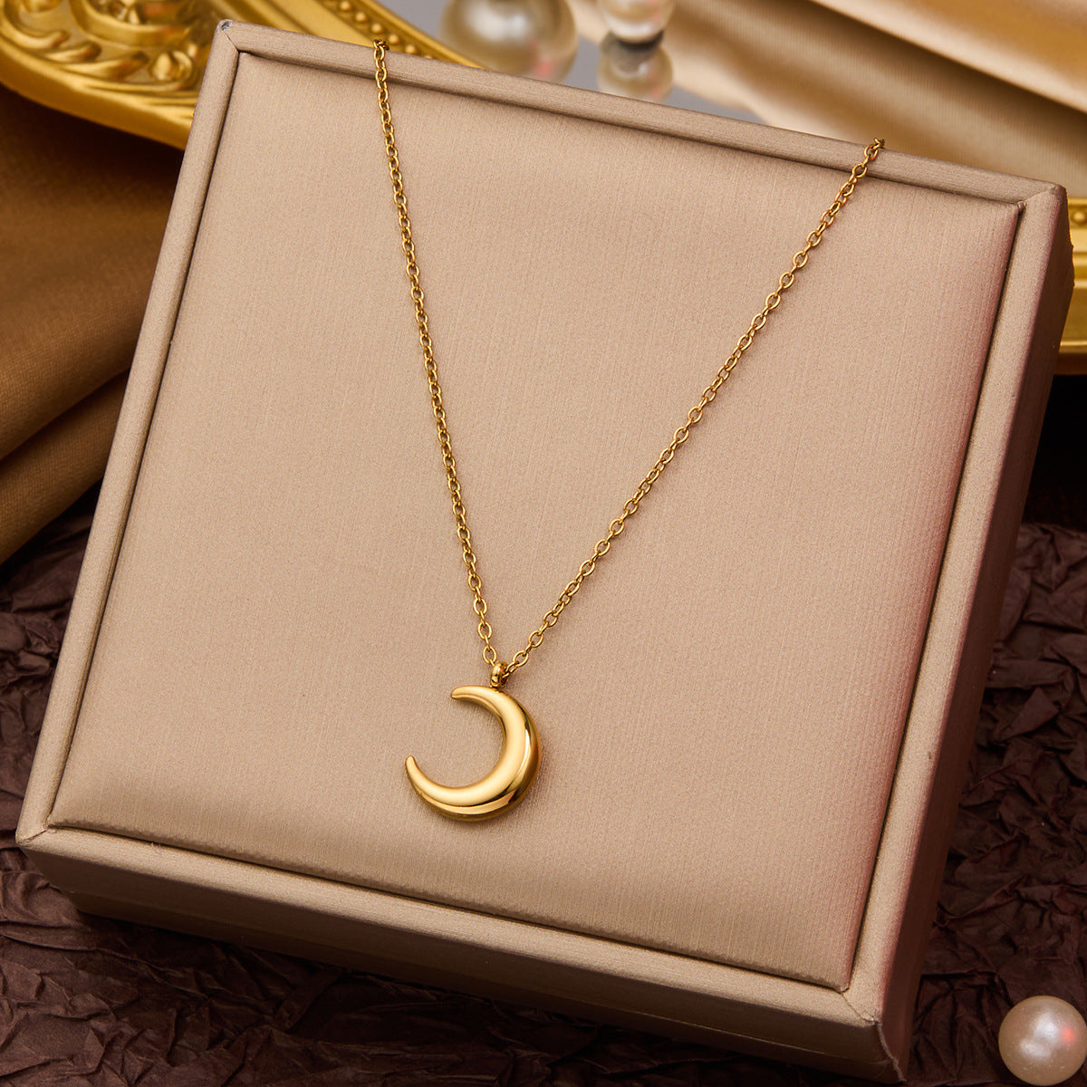 SS-10806 - Foiled Moon - Necklace