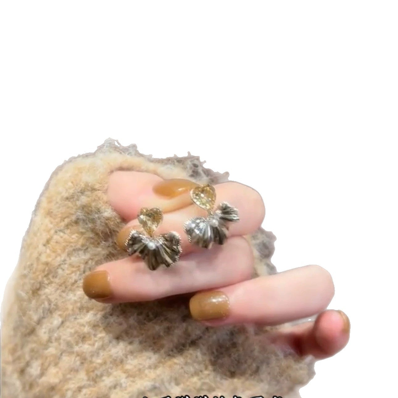 UNI-12115 - Gold Heart & Silver Shiny - Earring