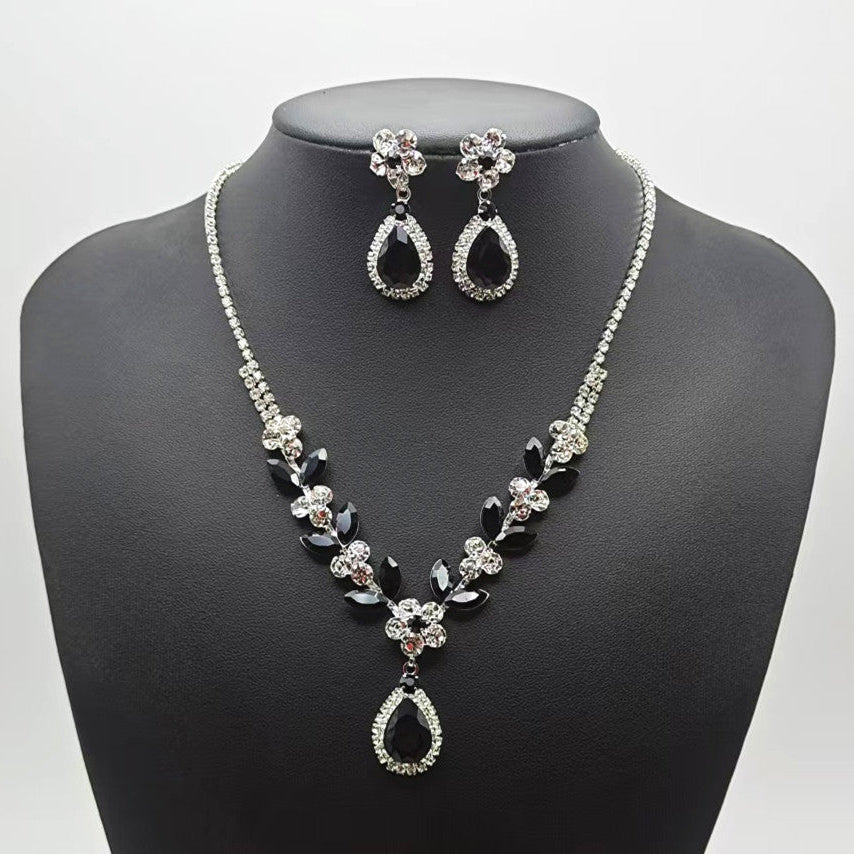 UNI-11952 - Black Diamond Leaves Silver - Jewelry Set
