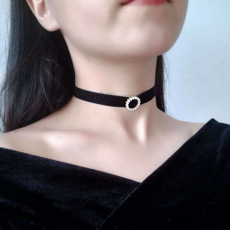 UNI-10988  - Black Velvet Neck Round Pearl - Necklace