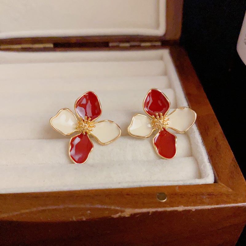 UNI-10305-3 - Off  White & Red Shiny Flower - Earring