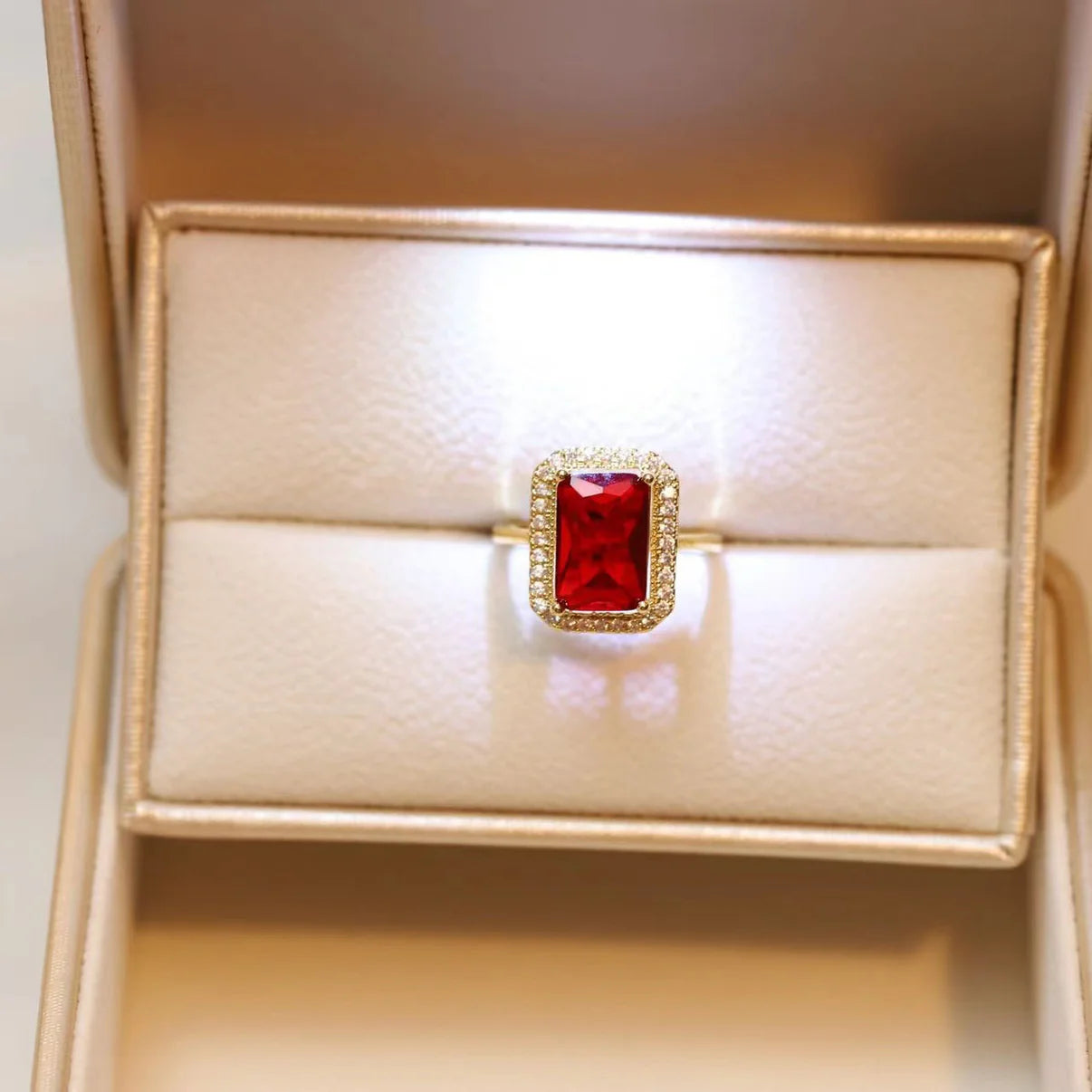 UNI-11016-3 -  Red Gem Gold - Ring