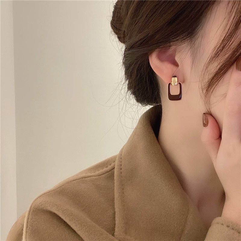 UNI-10851 - Brown Gold Glam - Earring