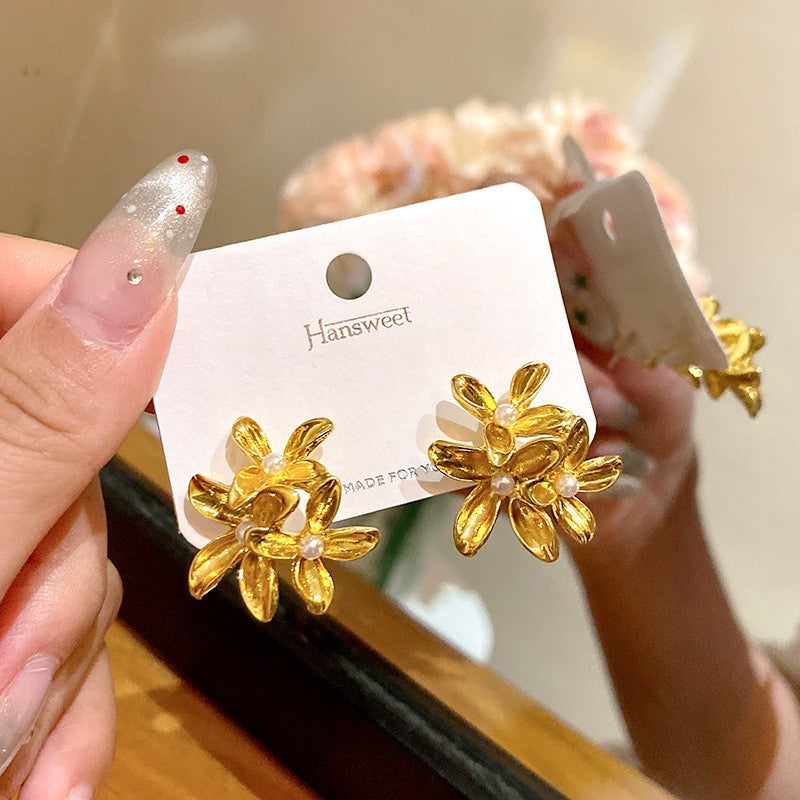 UNI-10895 - Gold Flower - Earring