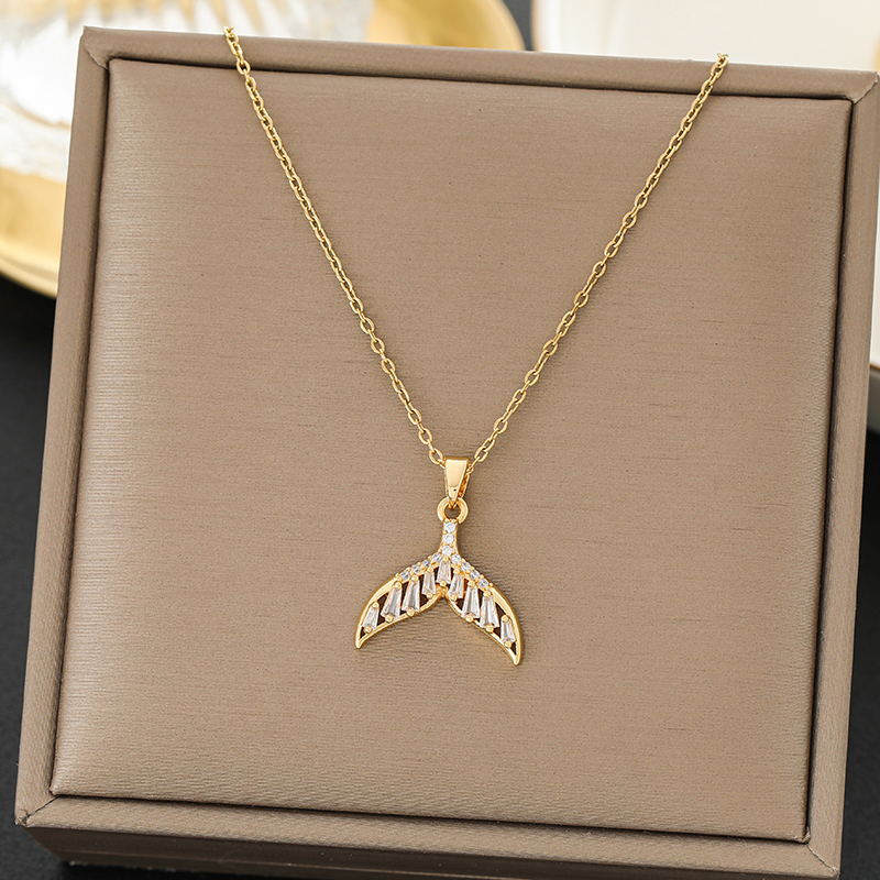 SS-11875 - Blinky Mermaid Tail - Necklace