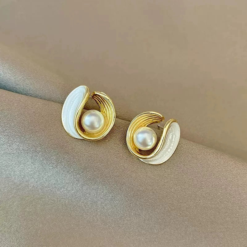 UNI-12257 - Pearl Drop Glaze Gold - Earring