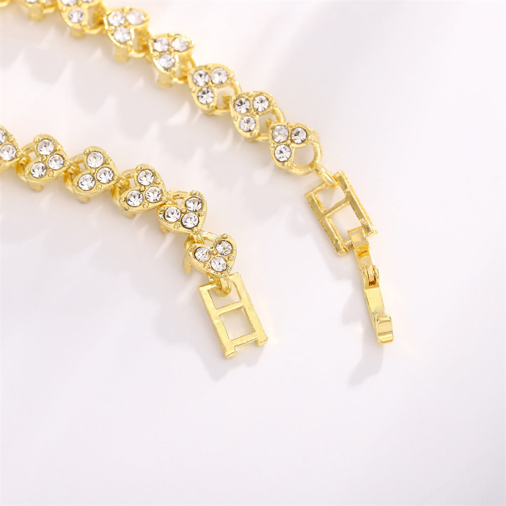 UNI-11294 - Gold Diamond Heart  - Bracelet
