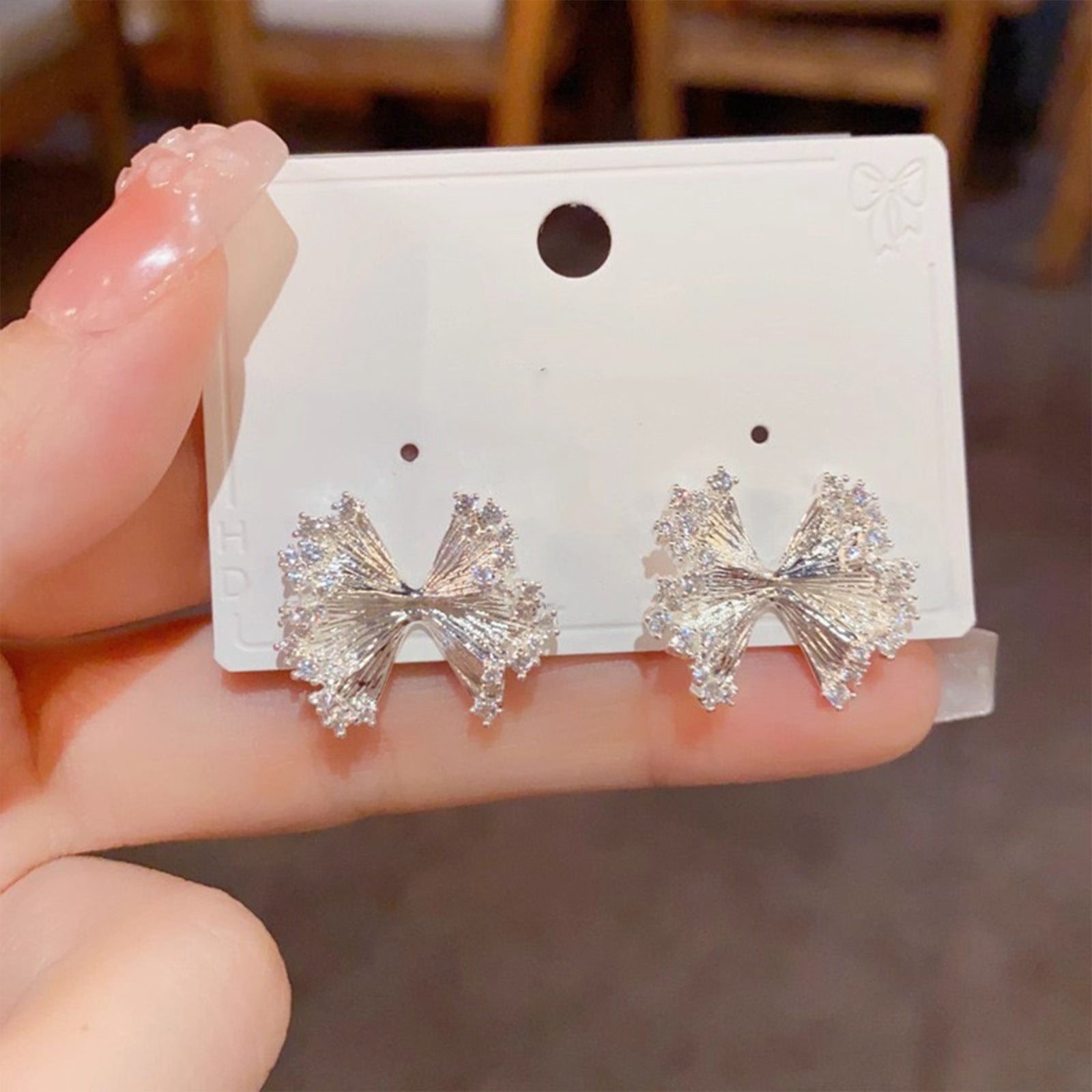 UNI-12112-2  - SIlver Foil Flake Diamonds  - Earring